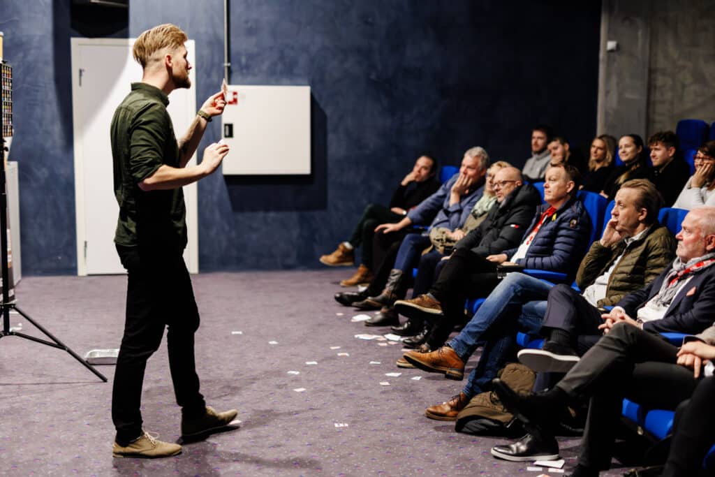 Anders Andresen optræder med show til personalefest i januar efter nytårskuren